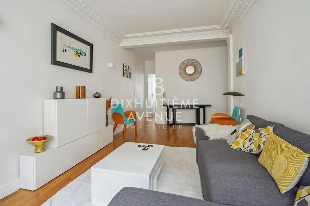 Apartment Modernite Et Confort A Montmartre Paris